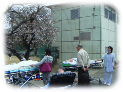 患者様ご家族とご一緒にお花見