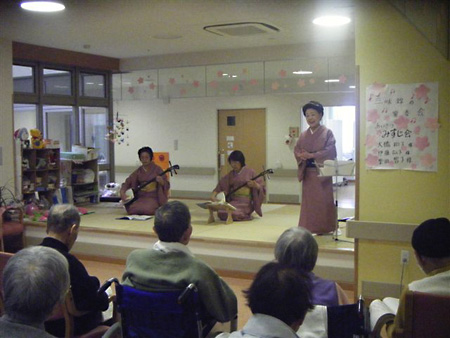 みすじ会の三味線演奏
