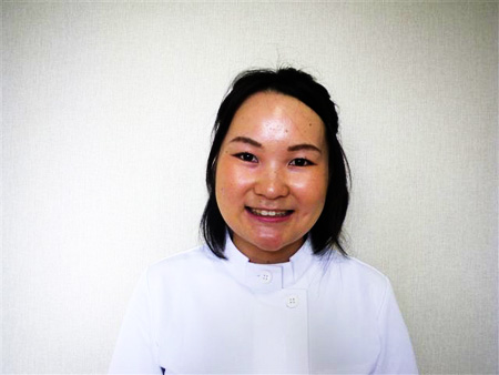 言語聴覚士の小池 実穂